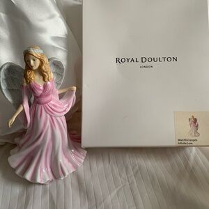Royal Doulton Elegant Figurine